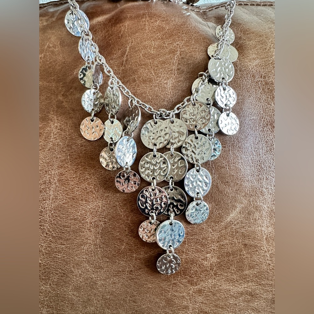 Paparazzi necklace and Bracelet set- hammered silver